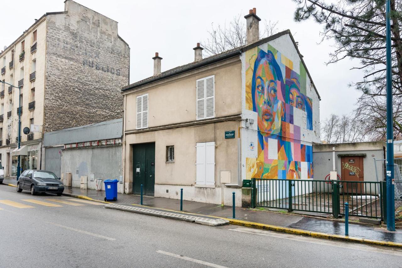 Cameleon Paris Guesthouse Pantin Exteriör bild