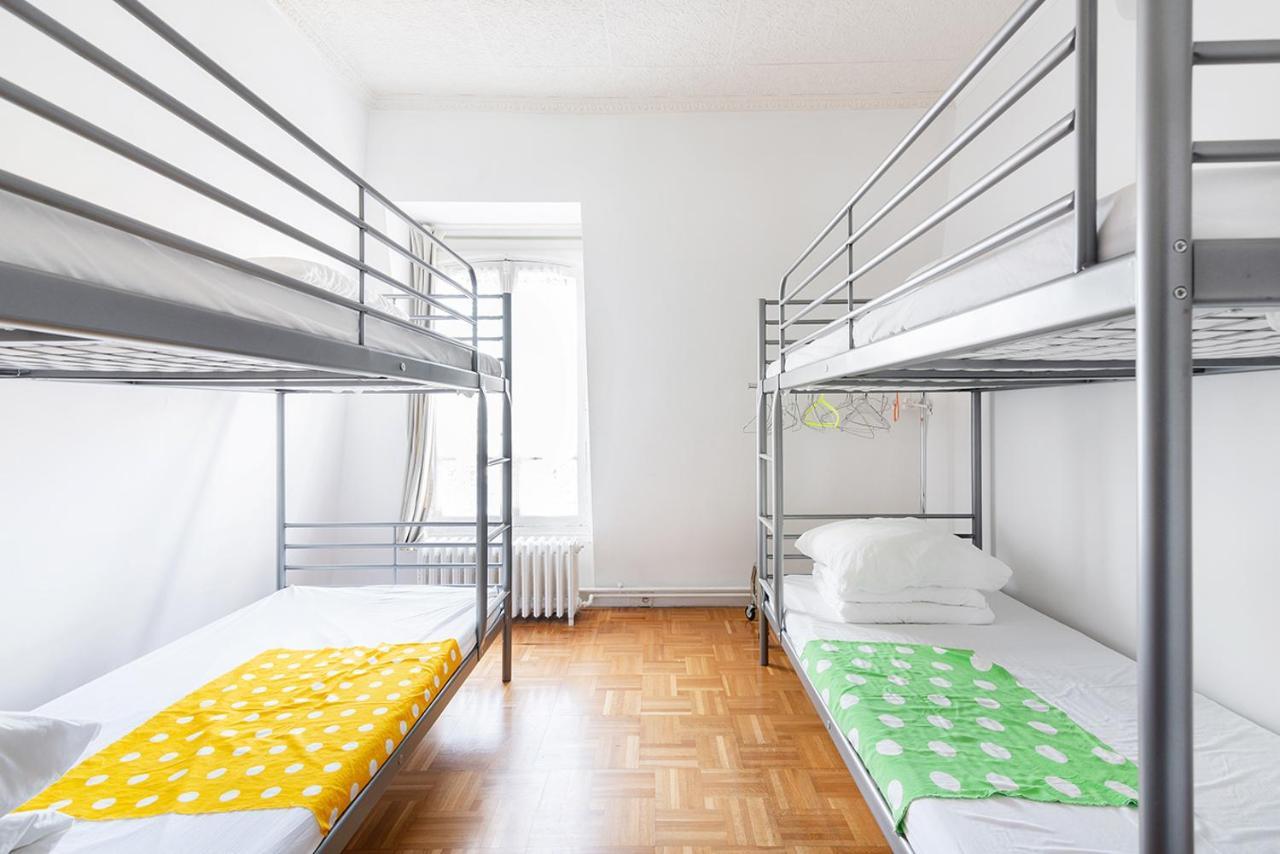 Cameleon Paris Guesthouse Pantin Exteriör bild